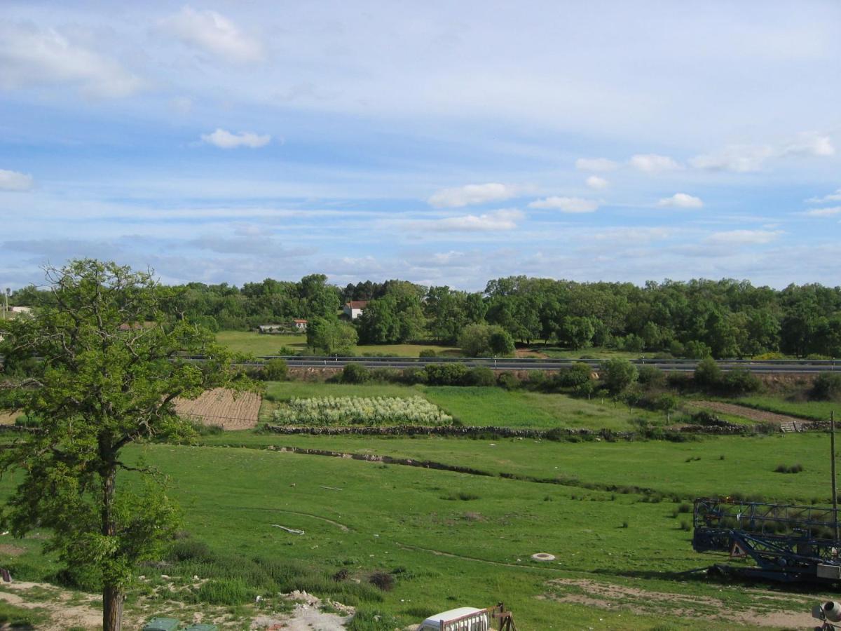Hotel Rural Lajafriz Fornillos de Aliste Buitenkant foto