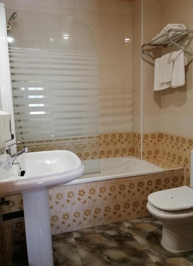 Hotel Rural Lajafriz Fornillos de Aliste Buitenkant foto